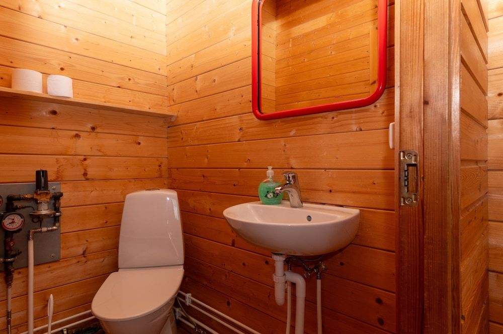 Glaðheimar Cottages Economy Cottage, 1 Double Bed 4