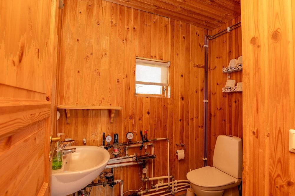 Glaðheimar Cottages Cottage, 2 Bedrooms, Hot Tub 5