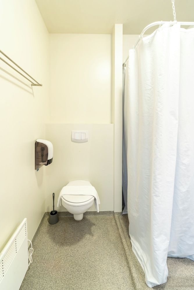 Adventure Hotel Geirland Standard Double Room 8