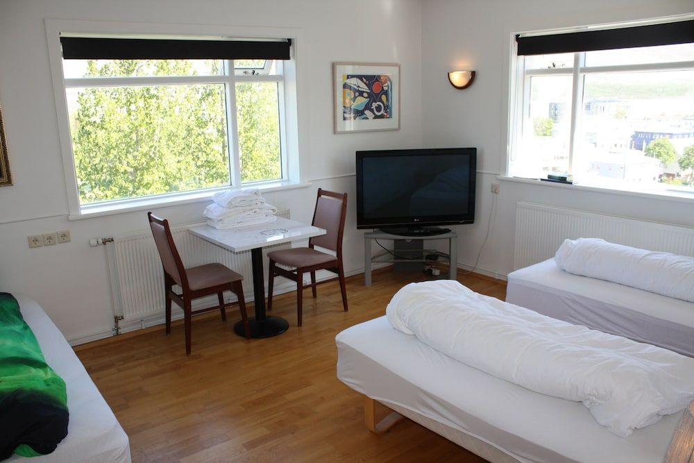 Comfort Triple Room, Shared Bathroom
