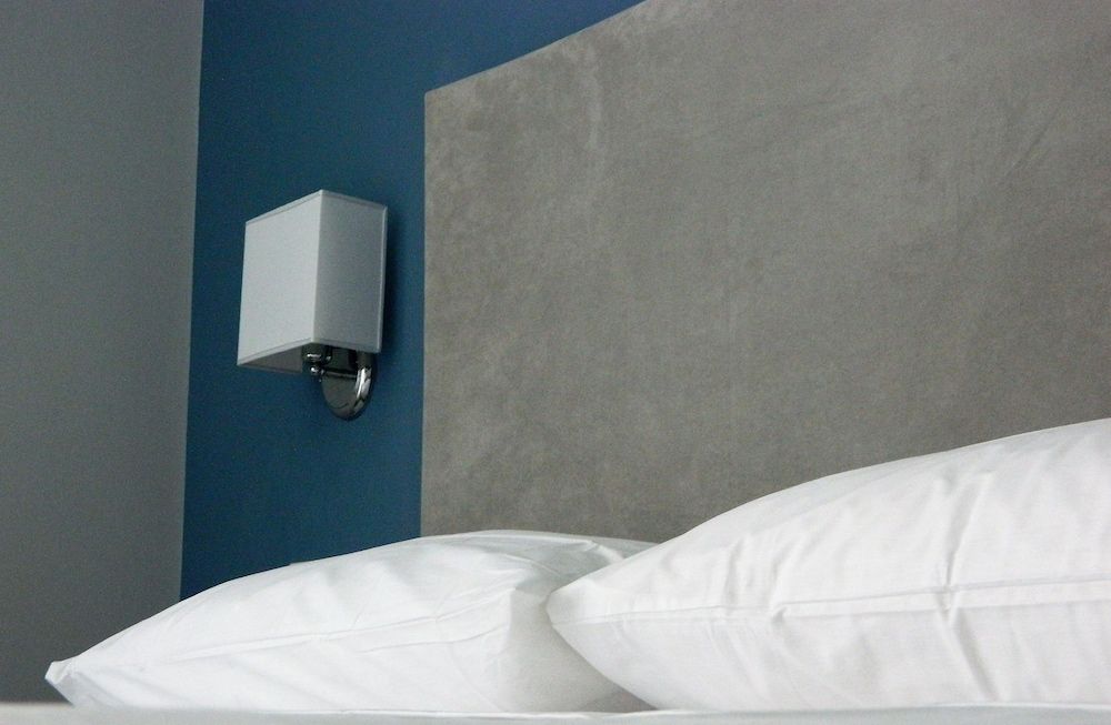 undefined Eighty Four Luxury Rooms 9