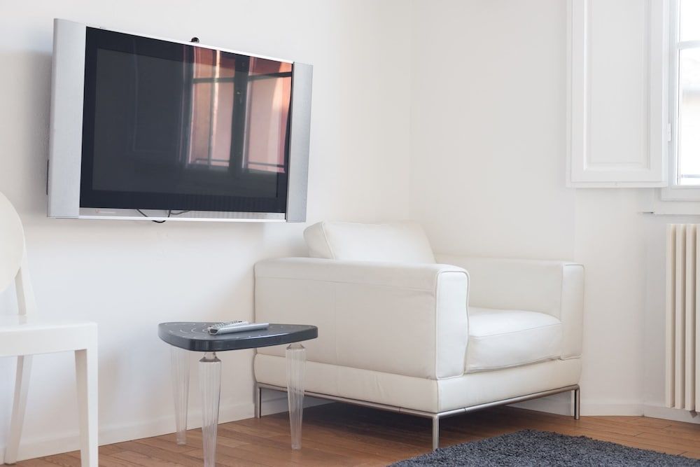 Short-let Florence Luxury Loft Apartment, 2 Bedrooms 19