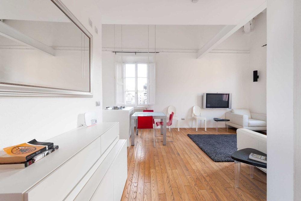 Short-let Florence Luxury Loft Apartment, 2 Bedrooms 20