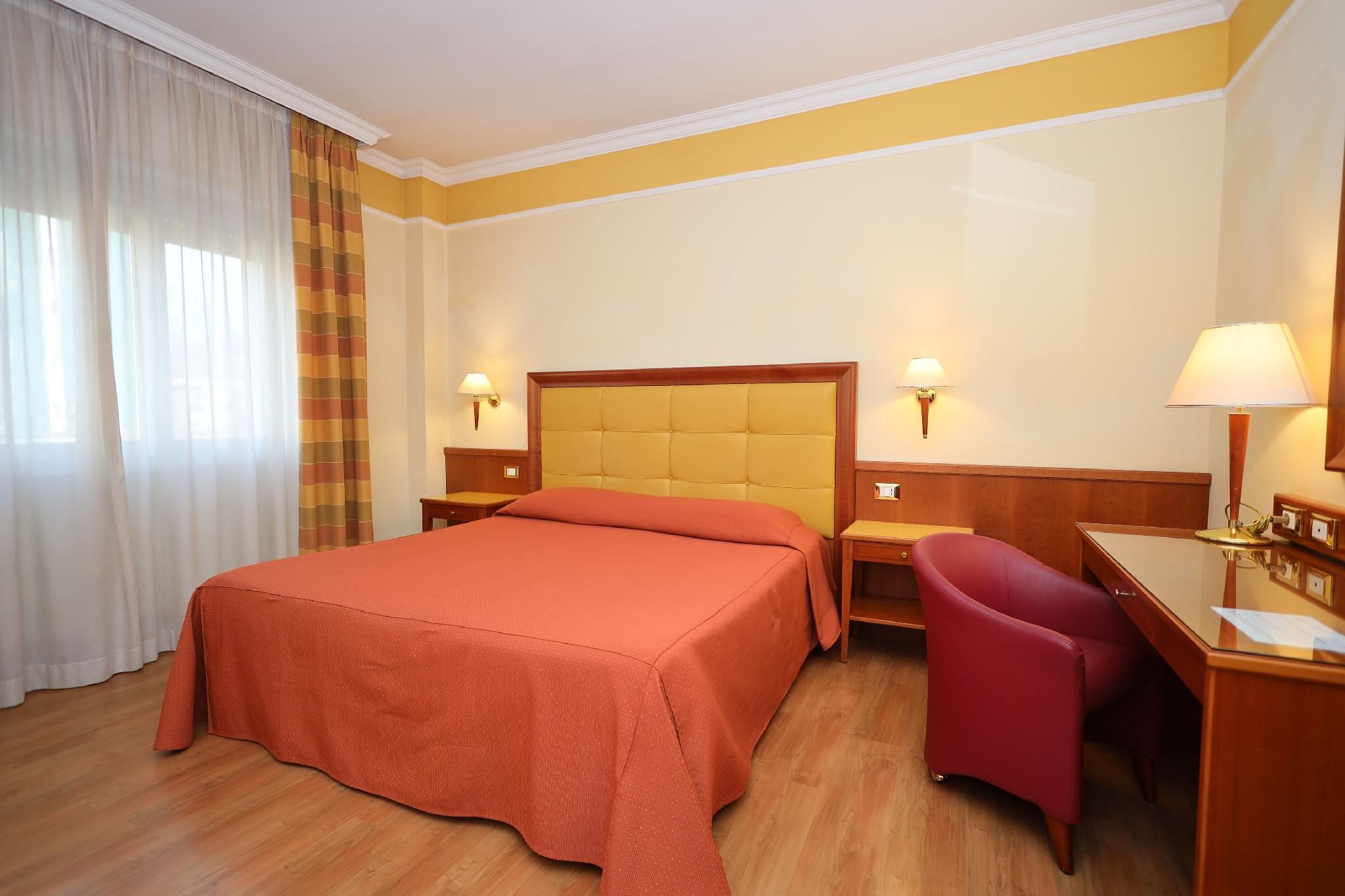 Superior Triple Room with Garden View