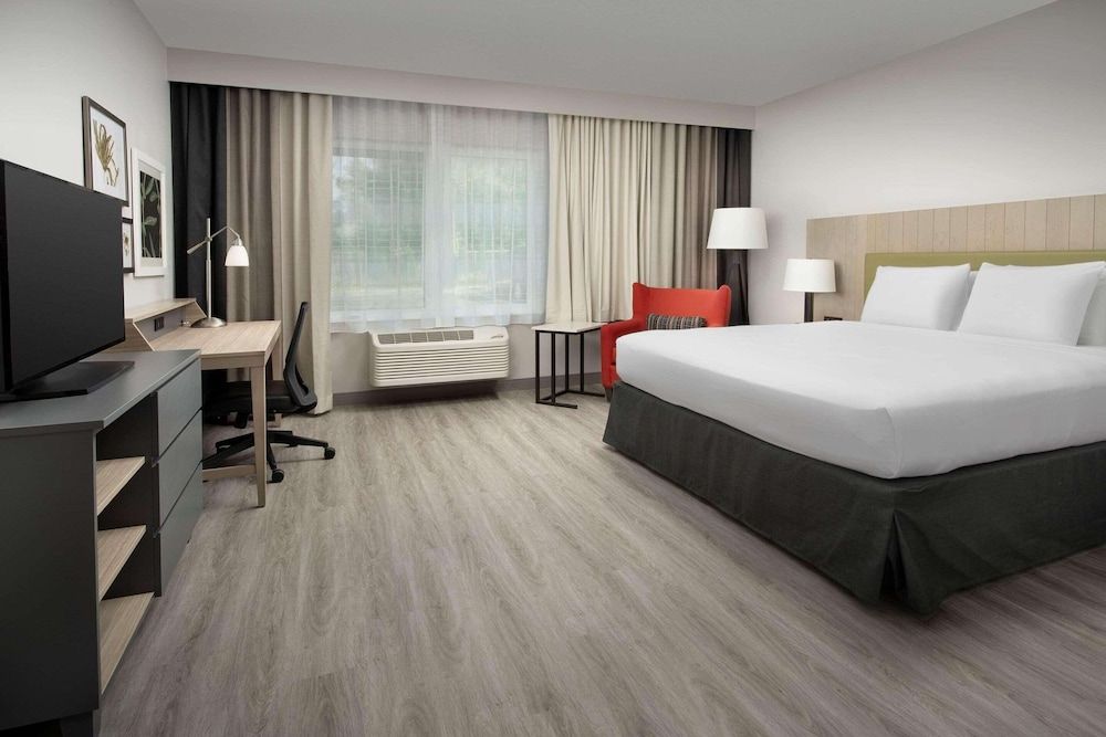 Premium Room, 1 King Bed, Non Smoking