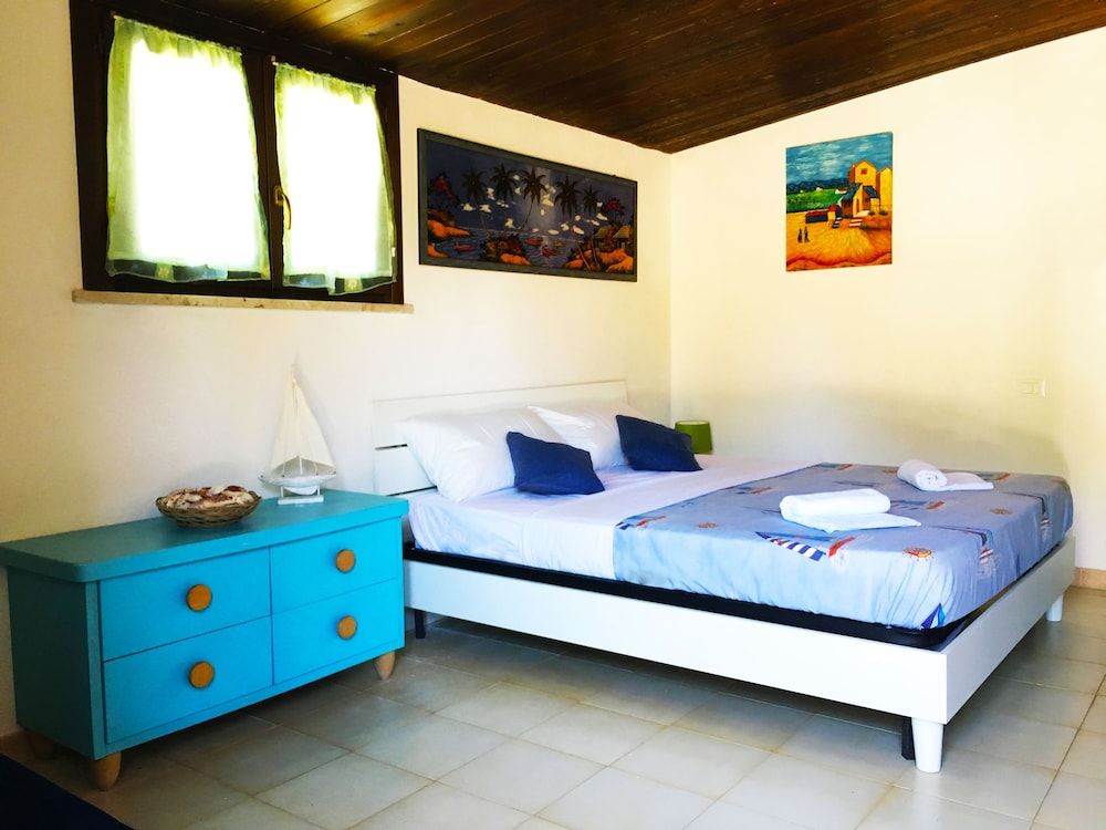 Family Studio, 1 Queen Bed with Sofa bed, Sea View
