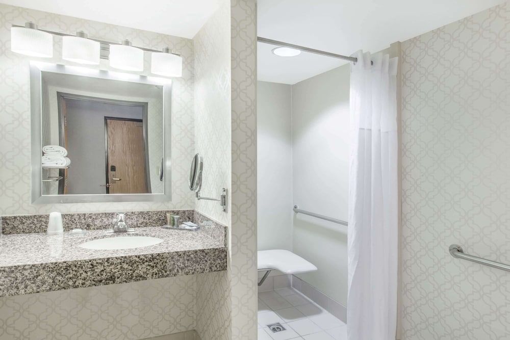 2 Queen Beds, Mobility Accessible Kitchen Studio, Non-Smoking
