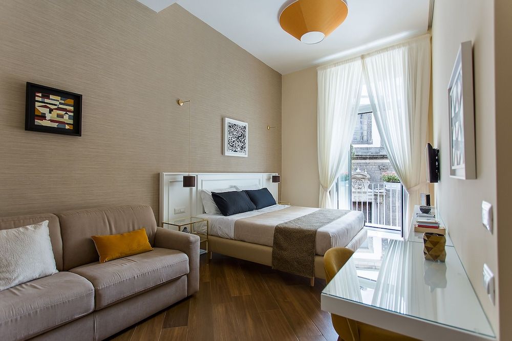 undefined NovaNova 4