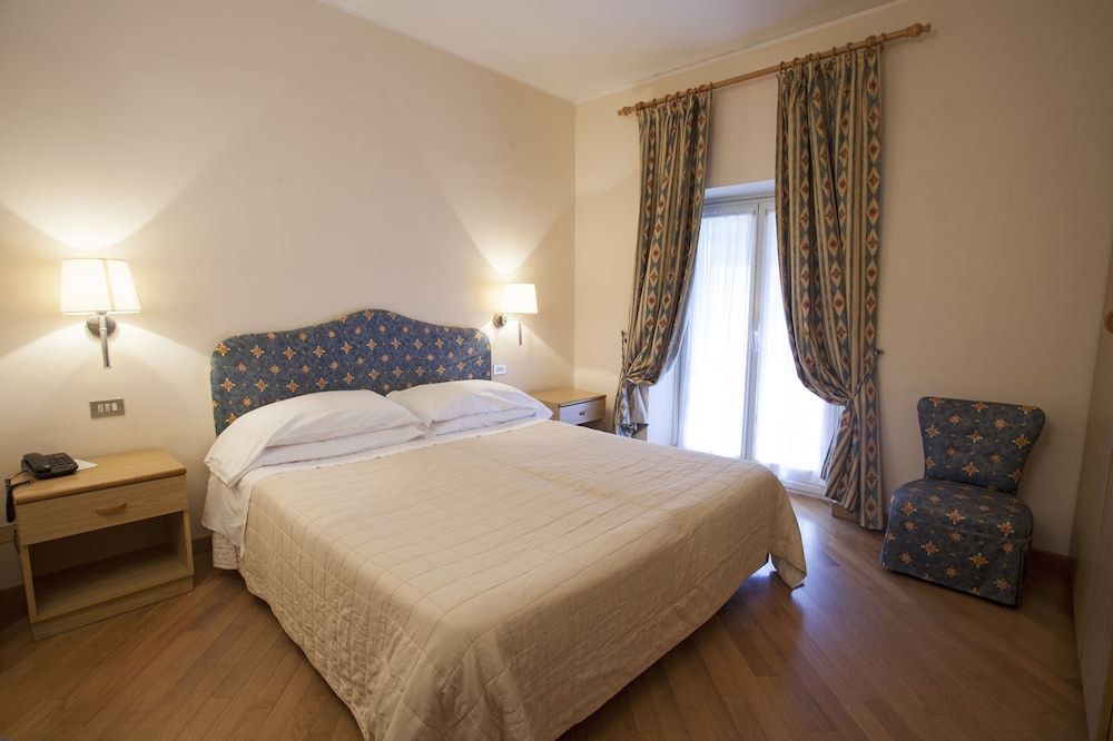 Comfort Double or Twin Room