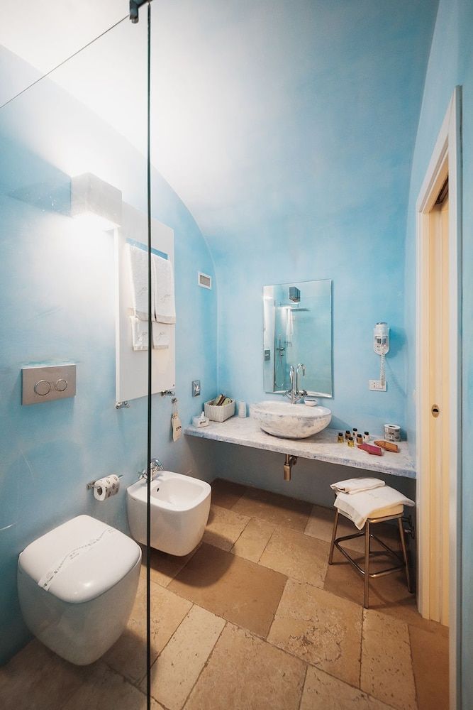 Giovì Relais Deluxe Room 6