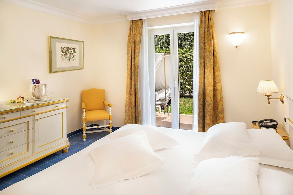 Standard Double or Twin Room, Garden View
