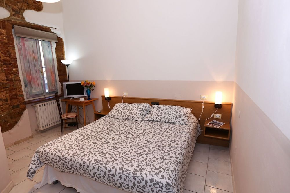 Basic Single Room