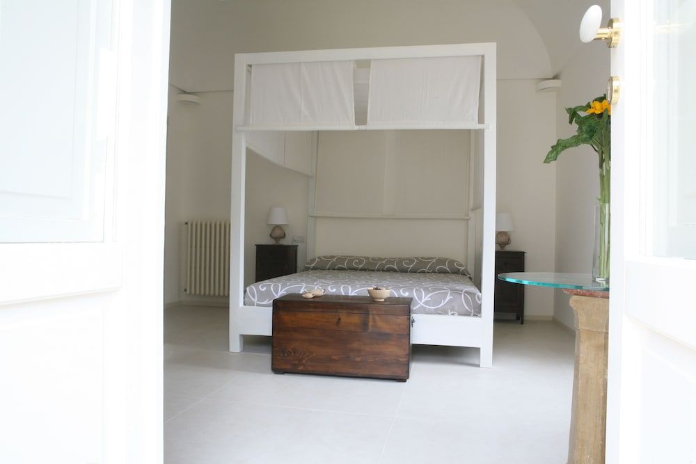 undefined Le Tre Vie Apartment & Room 2