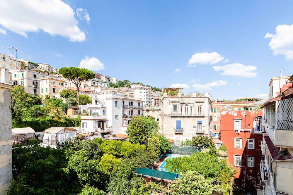 NapoliCentro Mare Deluxe Double or Twin Room, Private Bathroom 8