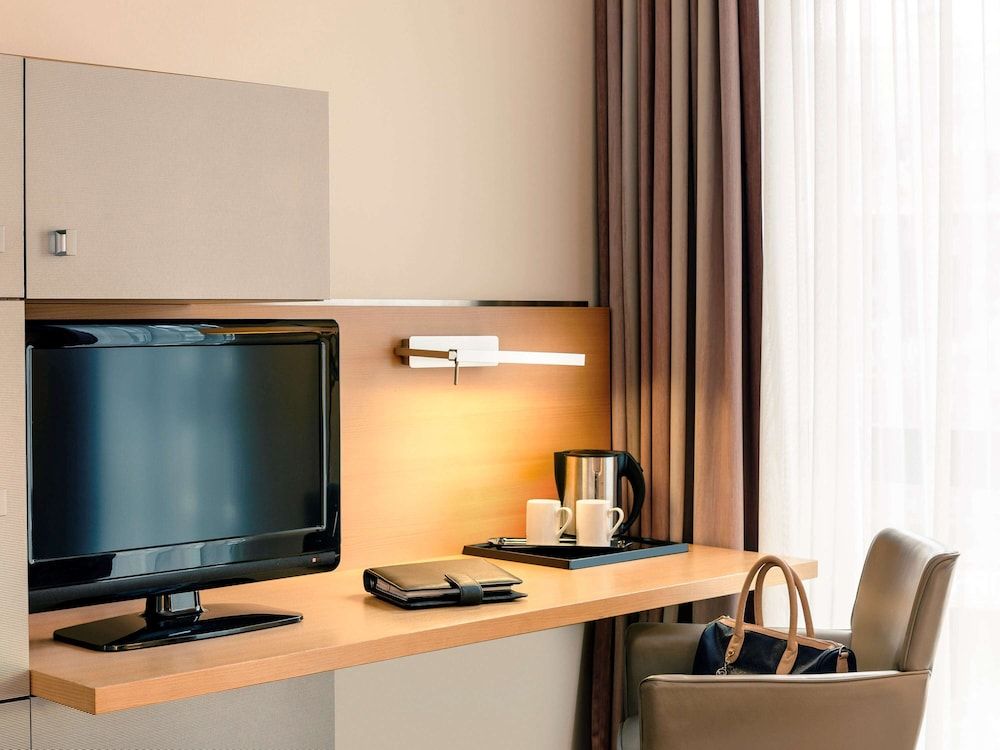 Mercure Hotel Aachen am Dom Standard Room, 1 Queen Bed 5