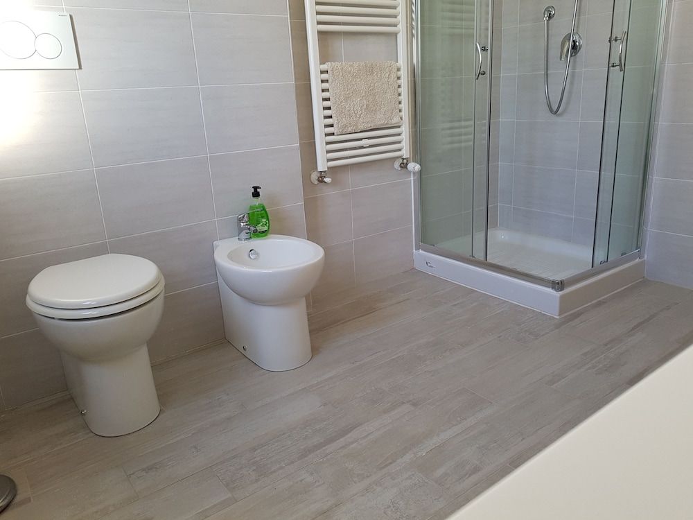 B&B Buscemi Double Room, Shared Bathroom 9