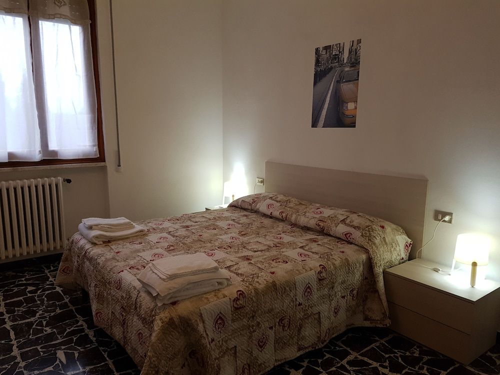 B&B Buscemi Double Room, Shared Bathroom 2