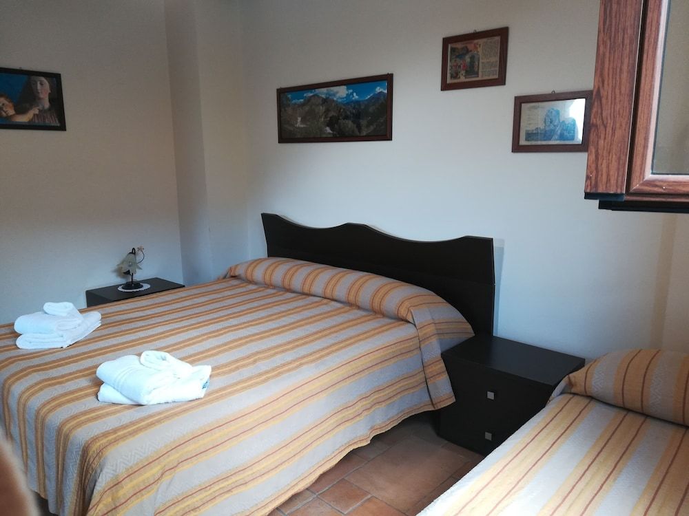 B&B La Bastia Triple Room 2