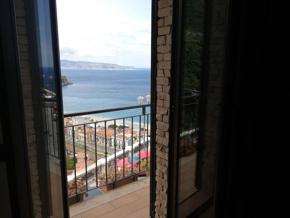 B&B La Bastia Double Room, Balcony, Sea View 12