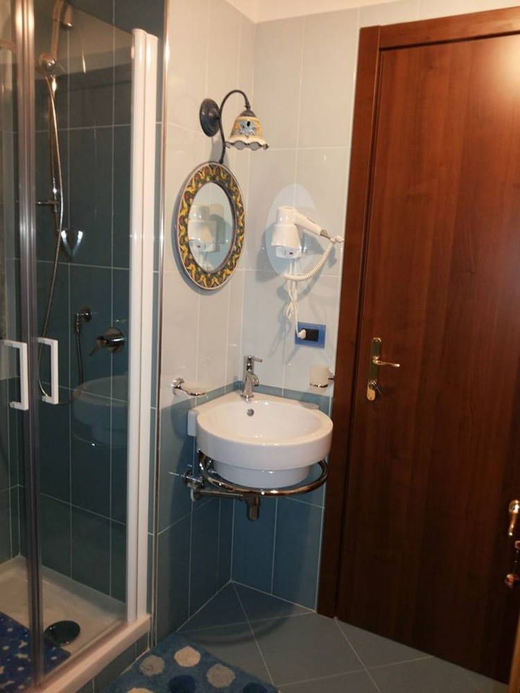 Elisa B&B Double Room 4