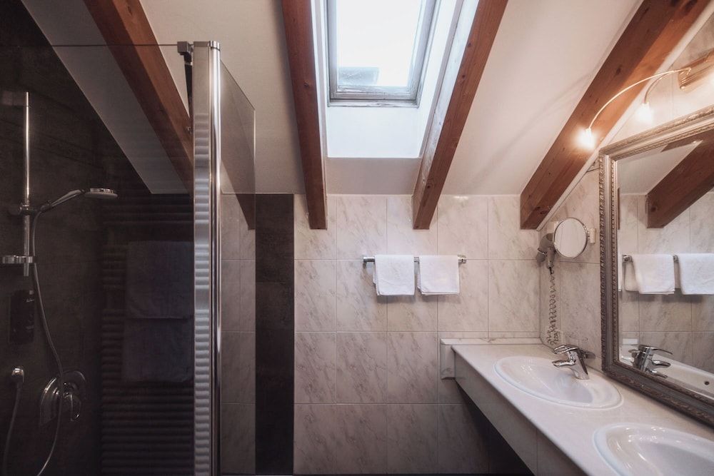 Hotel Montis - Schönblick Suite (Rooftop Suite) 3