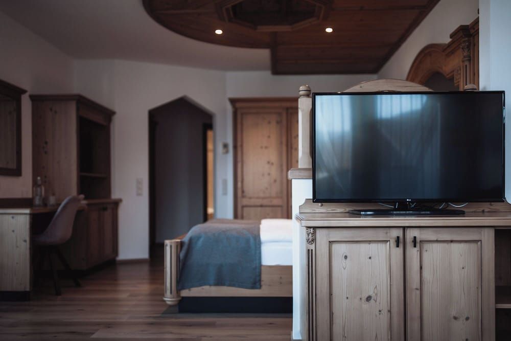 Hotel Montis - Schönblick Suite (Tower) 3