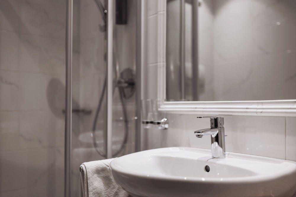 Hotel Montis - Schönblick Basic Double Room 3