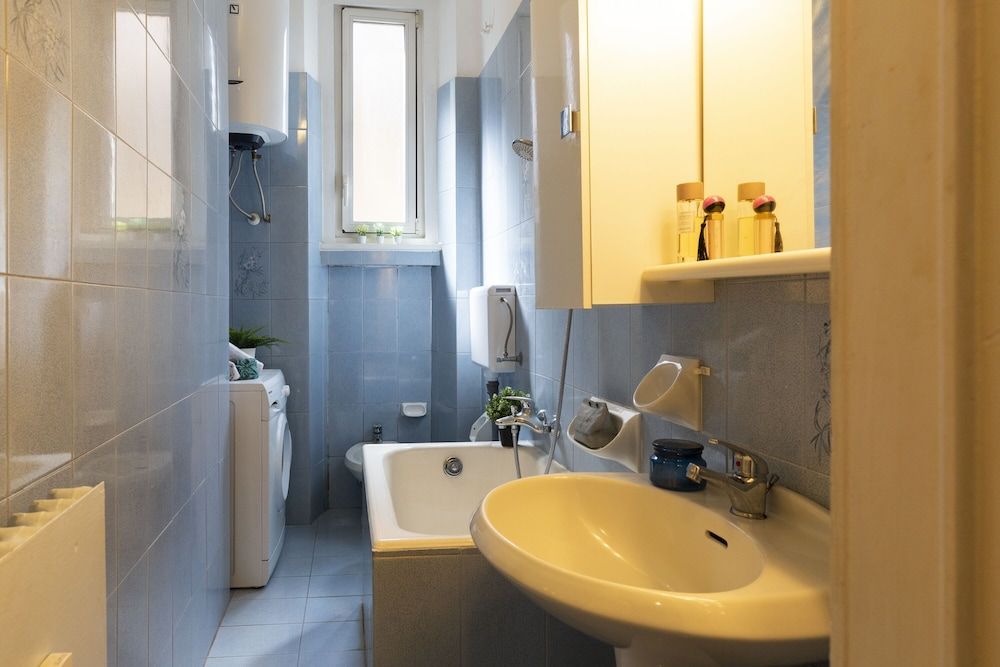 notaMi - Titty House Crocetta Apartment 9