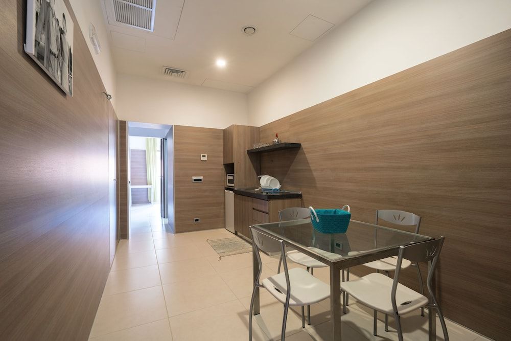 Residence Europa Apartment, 1 Bedroom 8