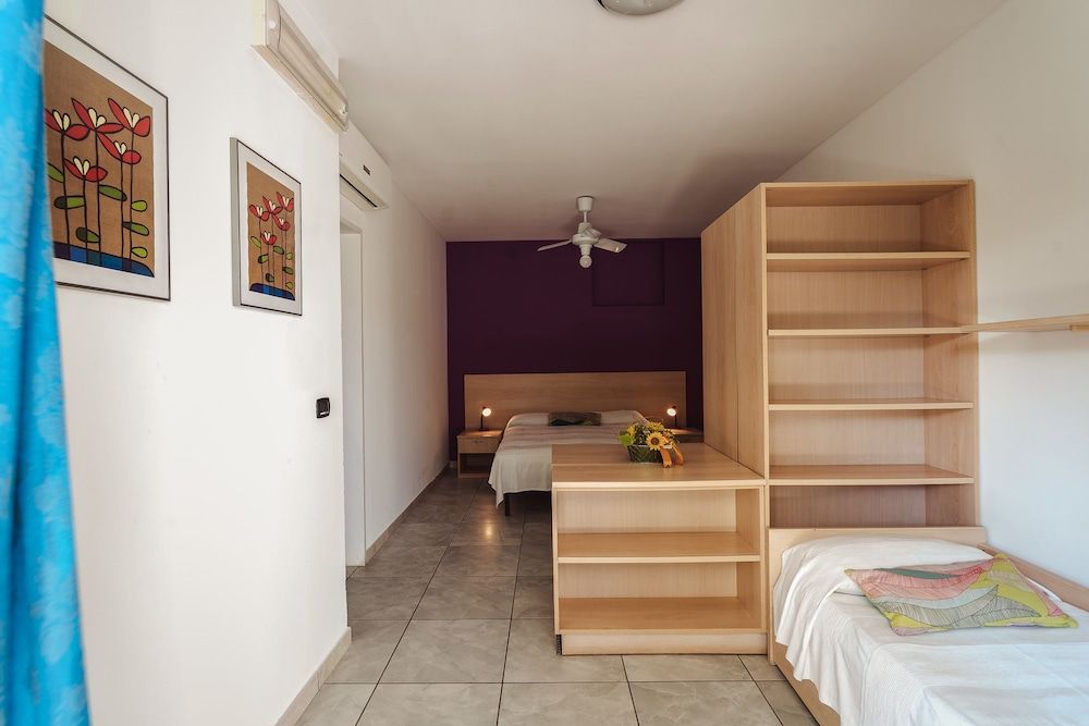 Triple Room (Folaga)
