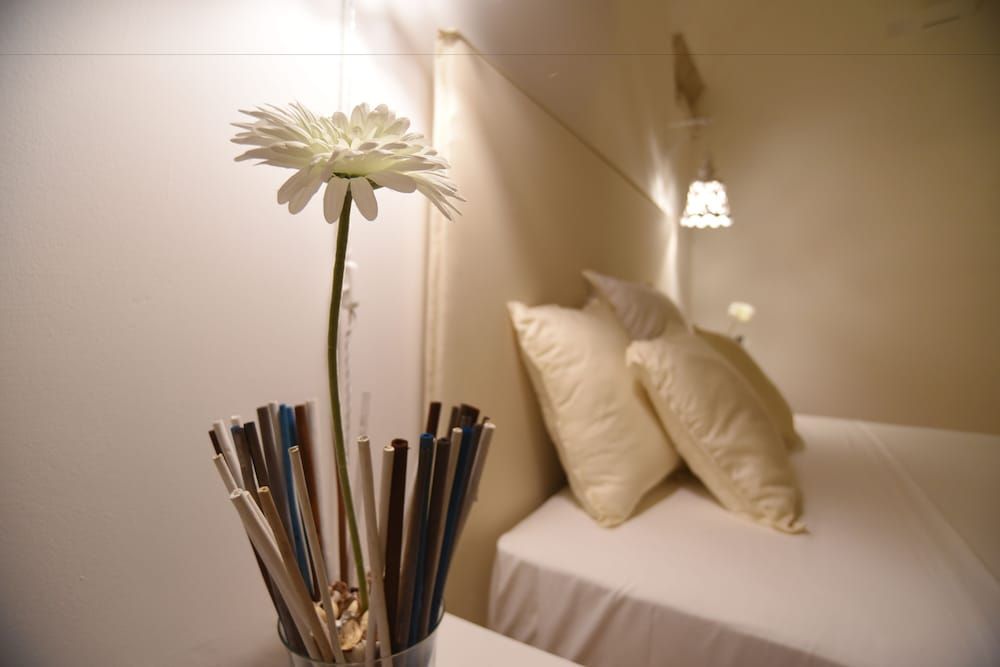 Cadelli Luxury Suite Deluxe Suite, 2 Bedrooms (Basement) 2