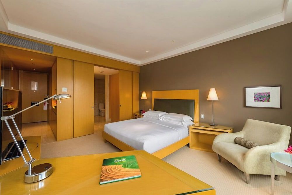 Room, 1 King Bed (Bridge View)