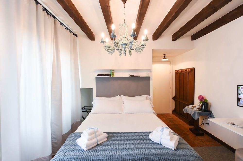 Standard Double or Twin Room, Ground Floor