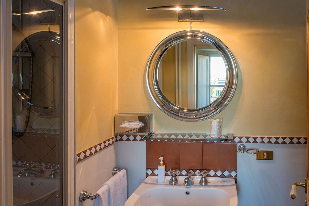 Palazzo Rotati Apartment, 3 Bedrooms, Sea View 3