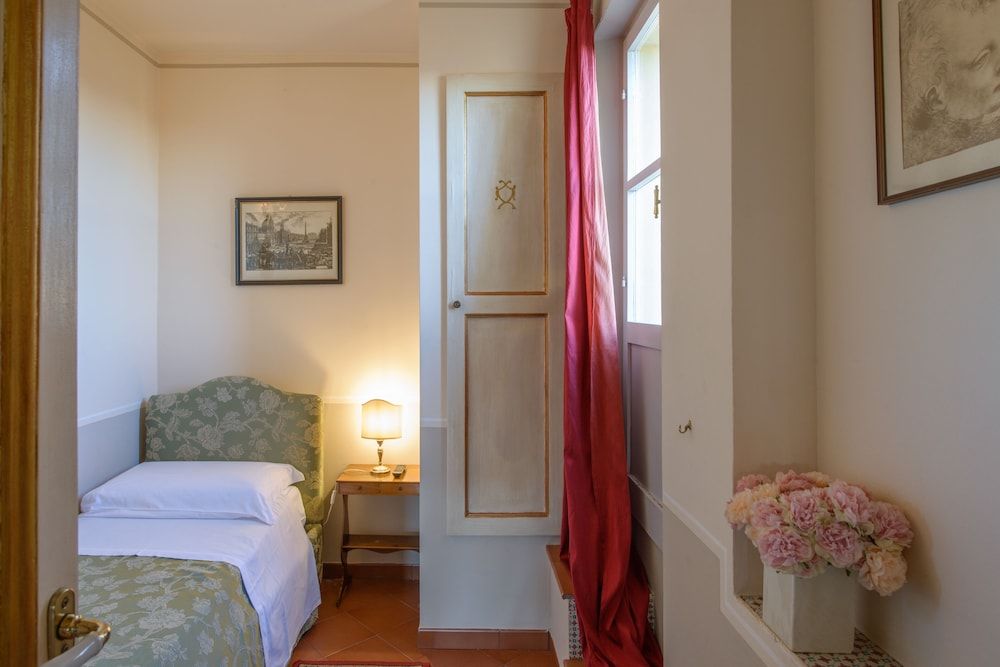 Palazzo Rotati Apartment, 3 Bedrooms, Sea View 4