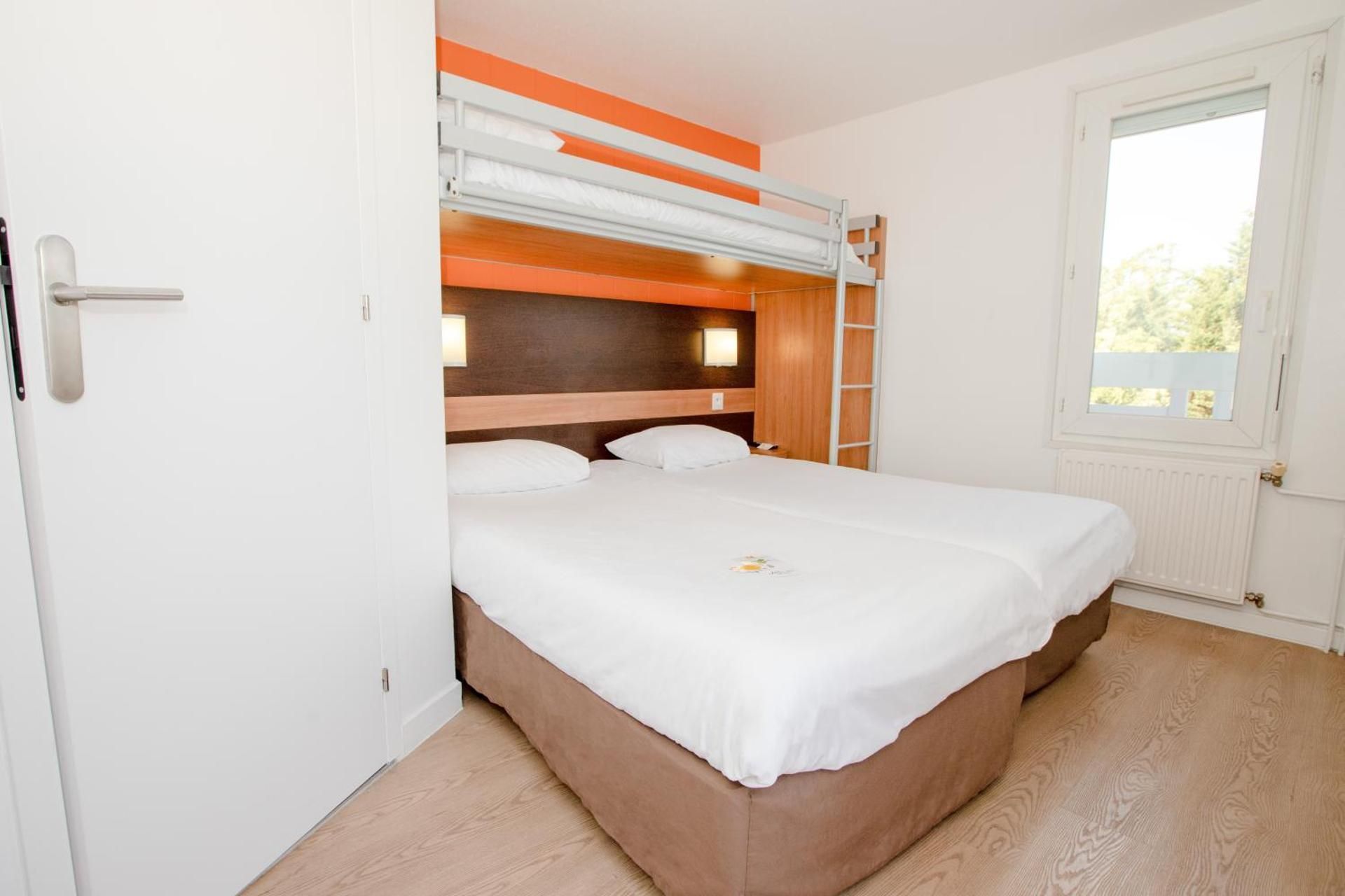 Standard Triple Room (Annex Building)
