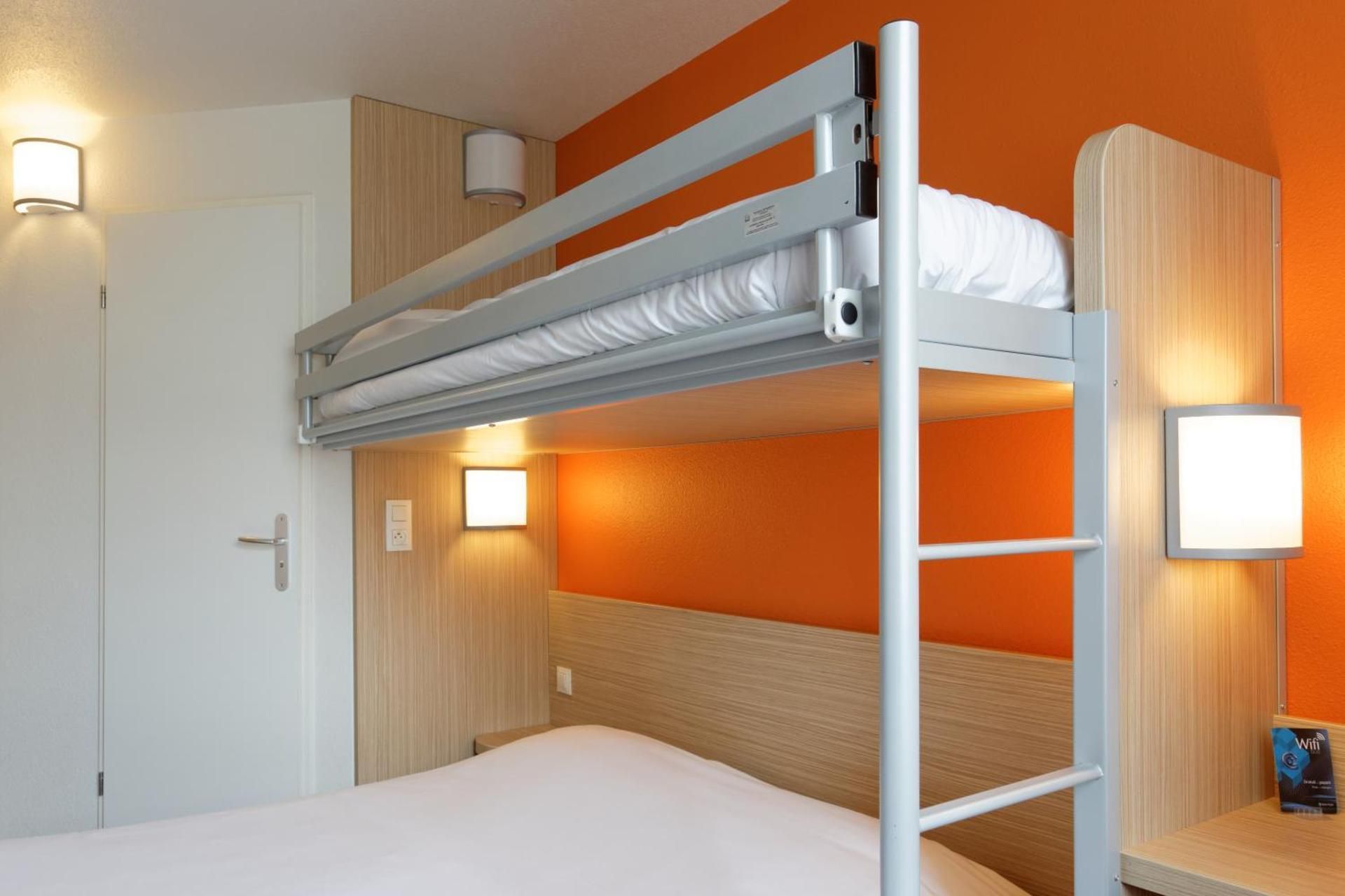Standard Triple Room (Annex Building)