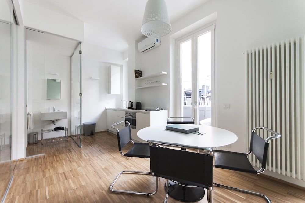 Brera Apartments in City Center Appartamento con 2 camere da Letto e Terrazzo, Via Nerino 5 16