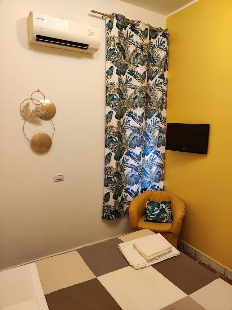 Firenze 32 Double Room 18