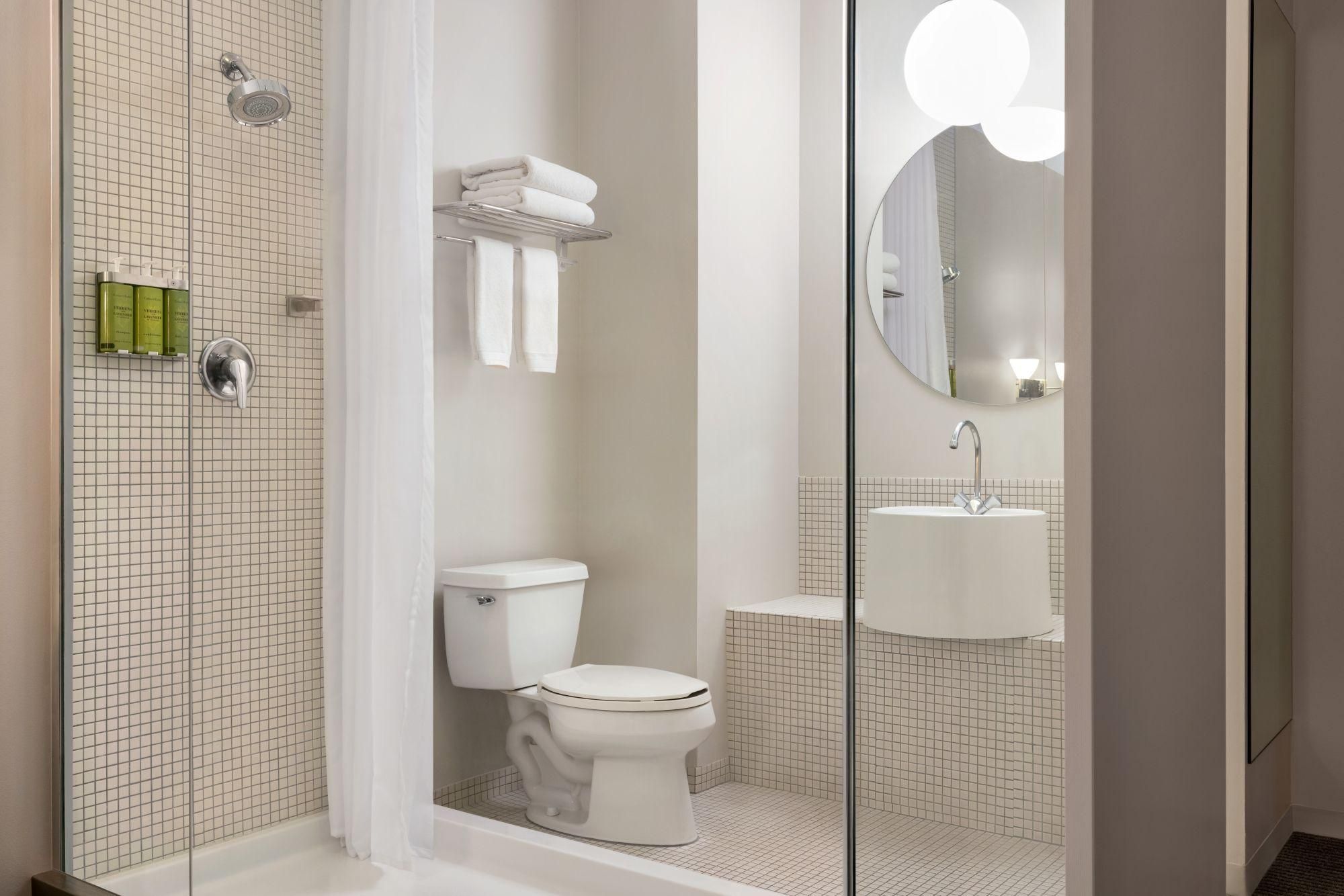 The Delphi Hotel Select Queen 3