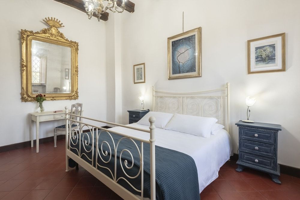 Fattoria Pian di Rocca Deluxe Room 4