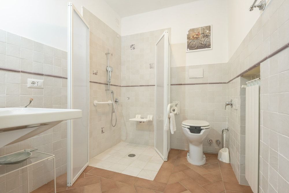 Fattoria Pian di Rocca Deluxe Triple Room 7