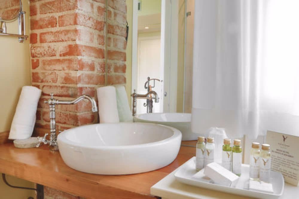 Le Ali del Frassino Double Room, Lake View 4