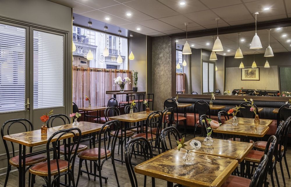 undefined Grand Hotel De Turin 9