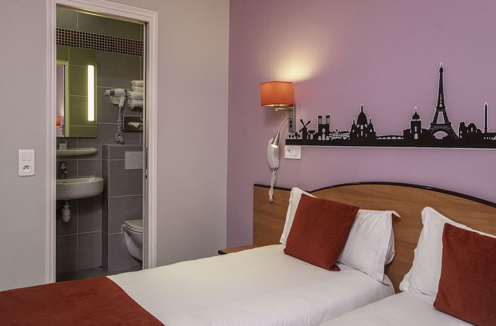 Grand Hotel De Turin Standard Double or Twin Room 5