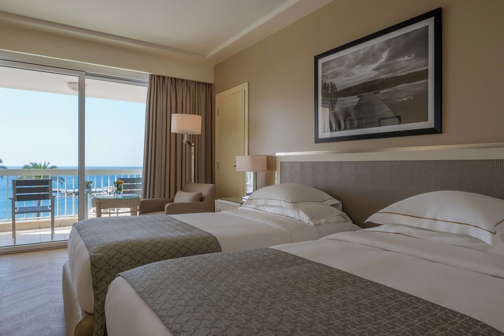Deluxe Twin Room, 2 Twin Beds, Sea View