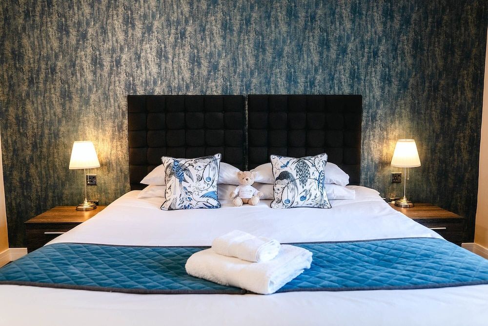 The Wild Pheasant Hotel & Spa Standard Double Room, 1 Double Bed 2