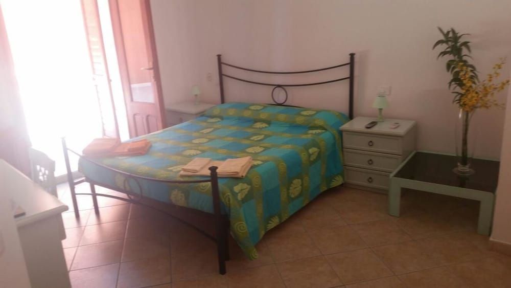 L'Onda Blu Triple Room, Private Bathroom 3