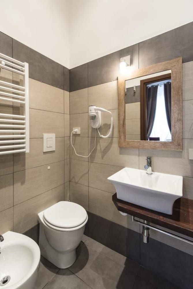 Vite Suites Superior Double Room (Piazza di Spagna) 9