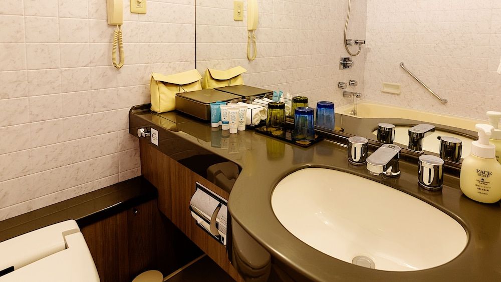 Comfort Single Room, Smoking (19 sqm) (12 F.~13 F.)